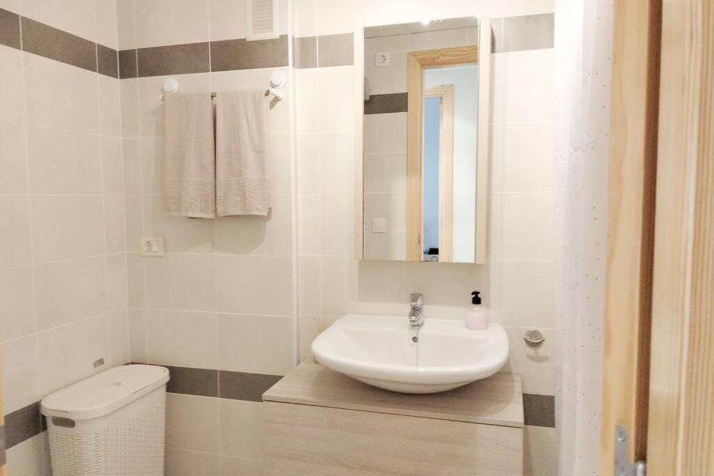 Апартаменти Residencial Azahar, Piscina Y Parking Gratis Монкофар Екстер'єр фото